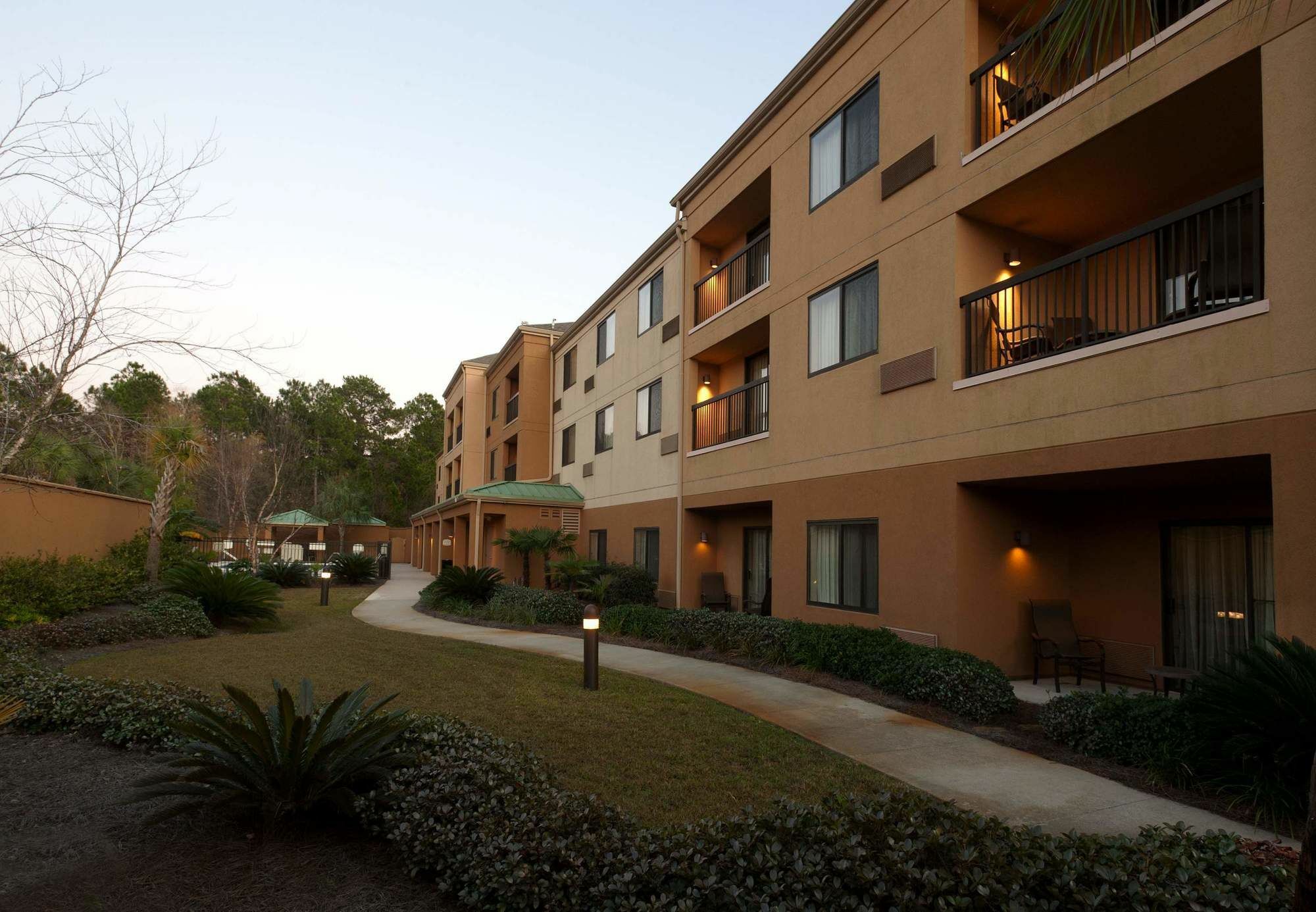 Courtyard Tuscaloosa Exterior foto